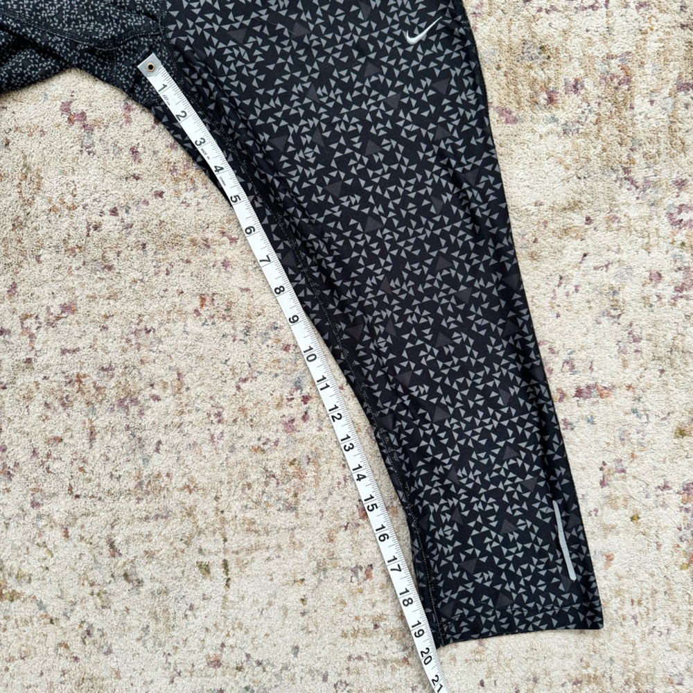 Nike cropped leggings - Picture 11 of 12